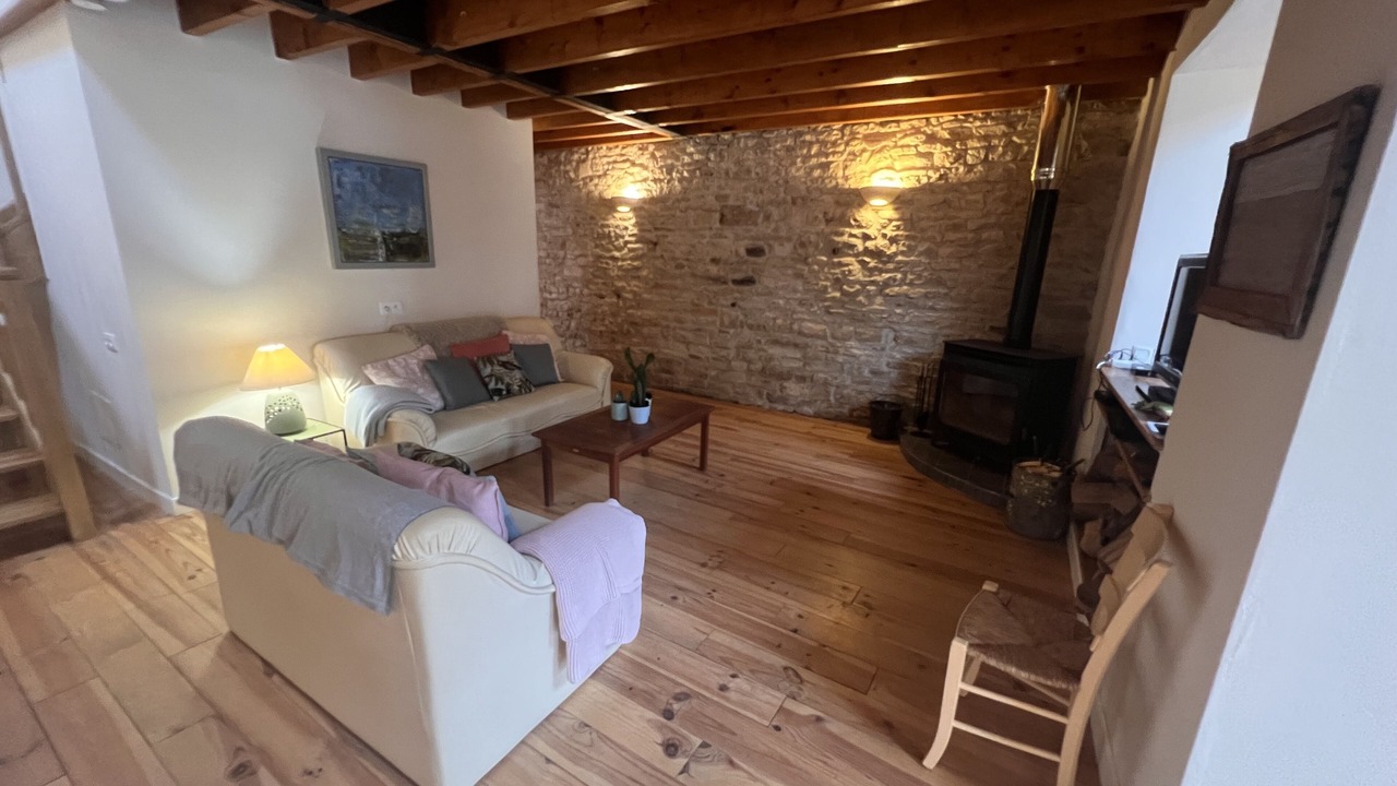 Photo of Livingroom in Lezay