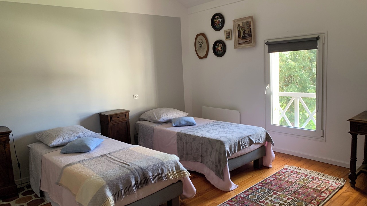 Photo of Bedroom in Ambares-et-Lagrave