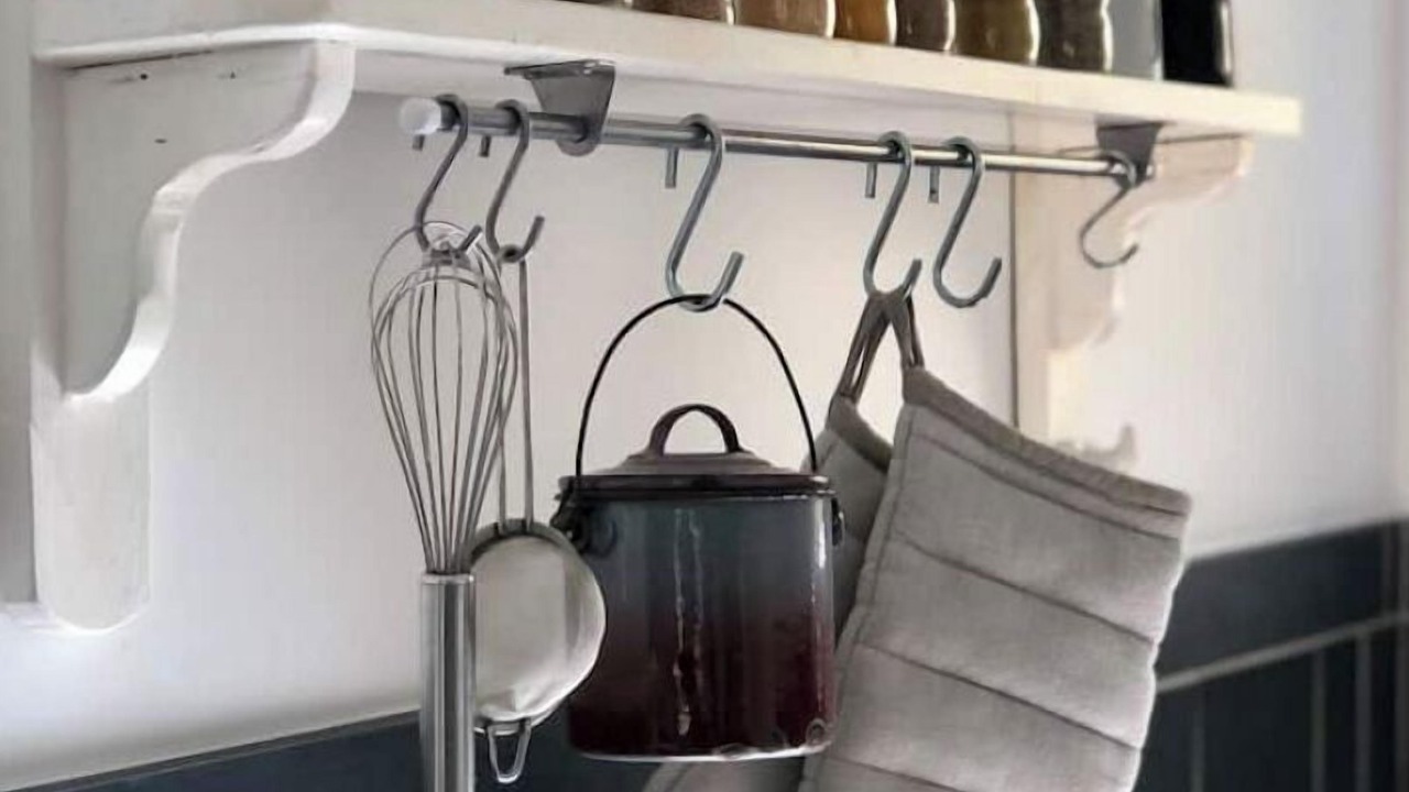 Photo of Kitchen in Ambares-et-Lagrave
