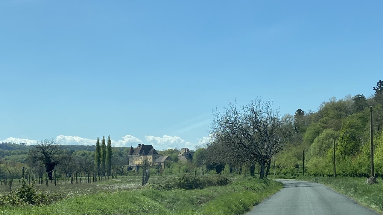 Photo of Others in Valojoulx