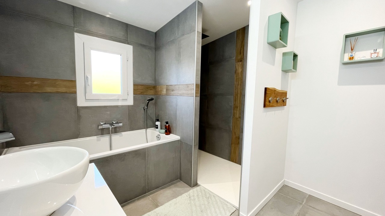Photo of Bathroom in Audenge