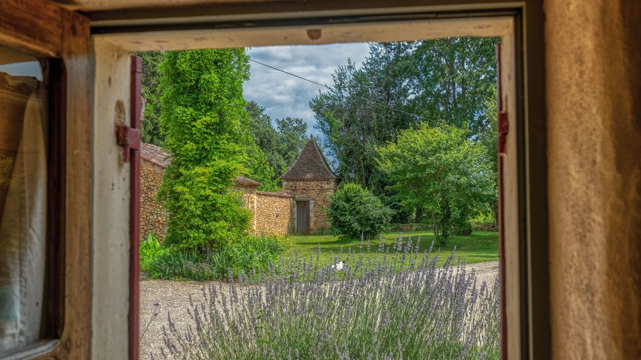 Photo of Others in Cendrieux
