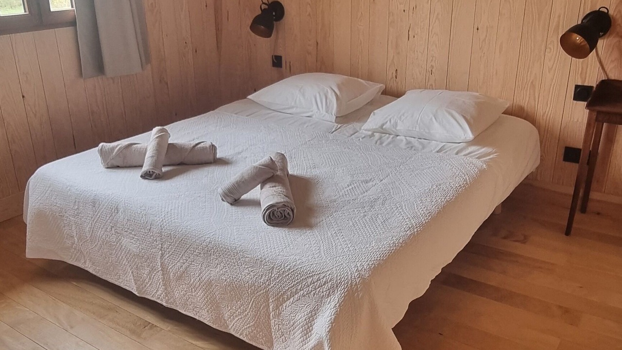 Photo of Bedroom in Saint-Julien-en-Born