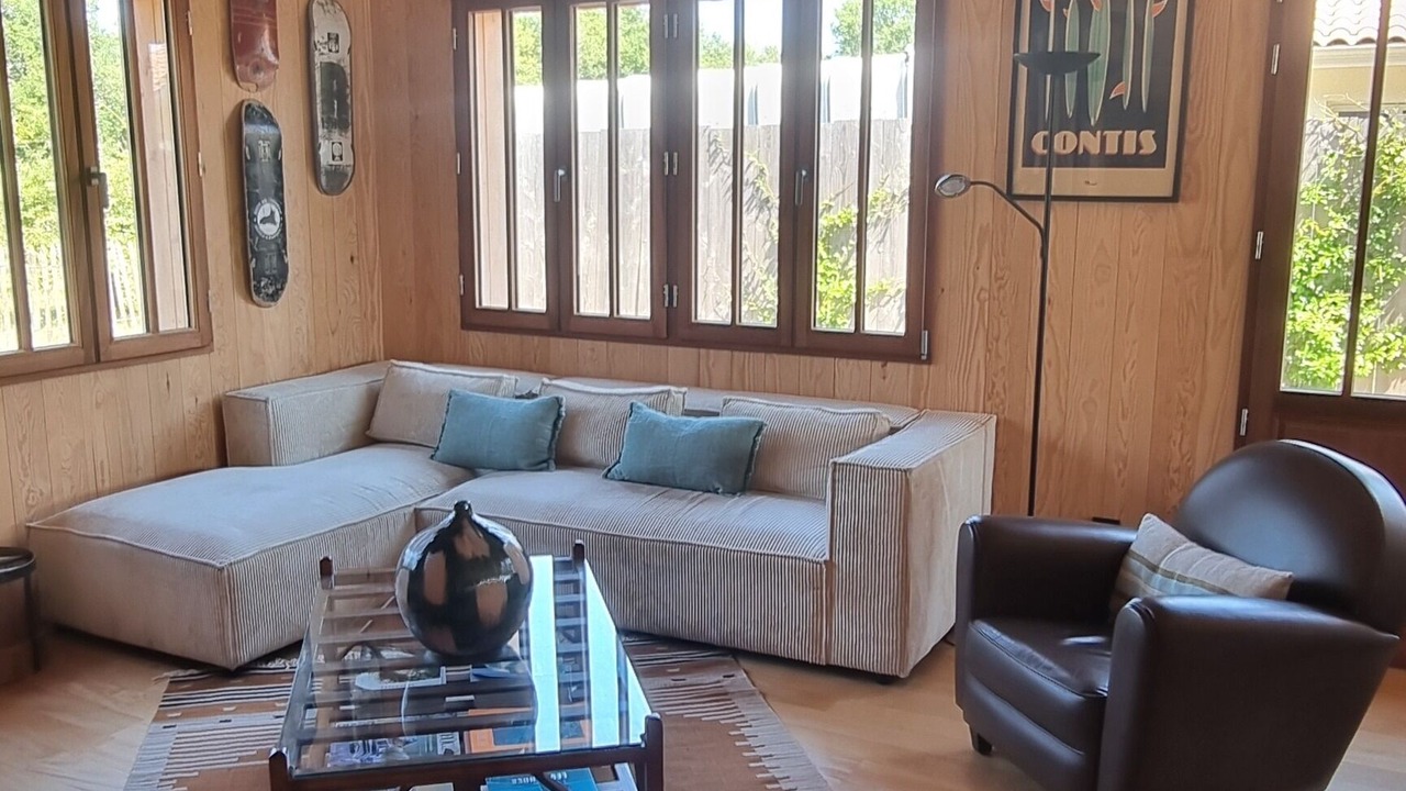Photo of Livingroom in Saint-Julien-en-Born