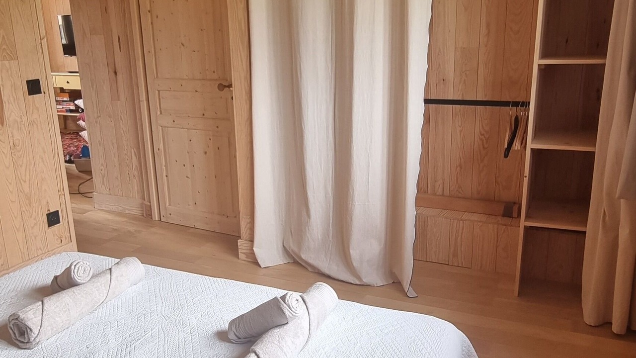 Photo of Bedroom in Saint-Julien-en-Born