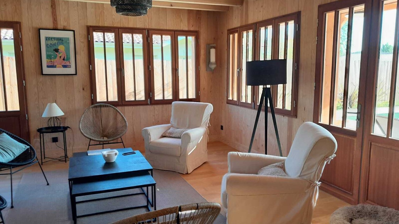 Photo of Livingroom in Saint-Julien-en-Born