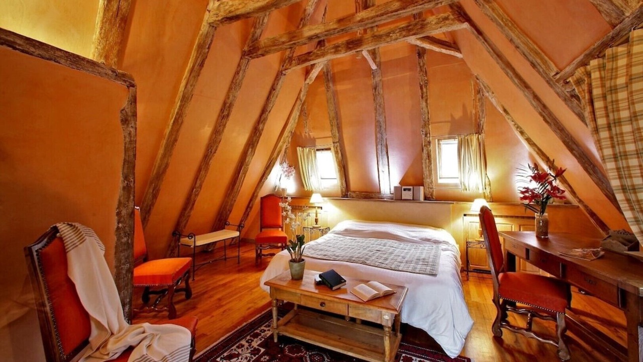 Photo of Bedroom in Saint-Julien-de-Lampon