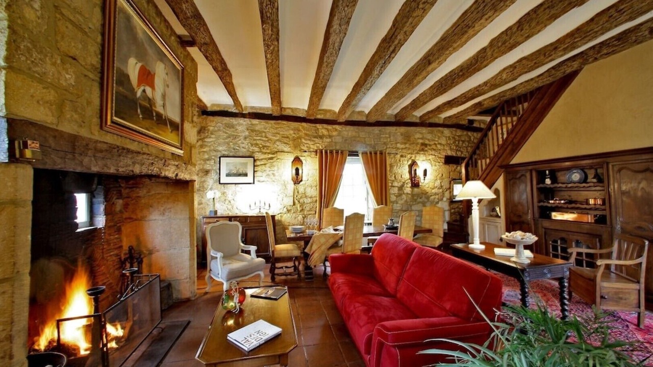 Photo of Livingroom in Saint-Julien-de-Lampon