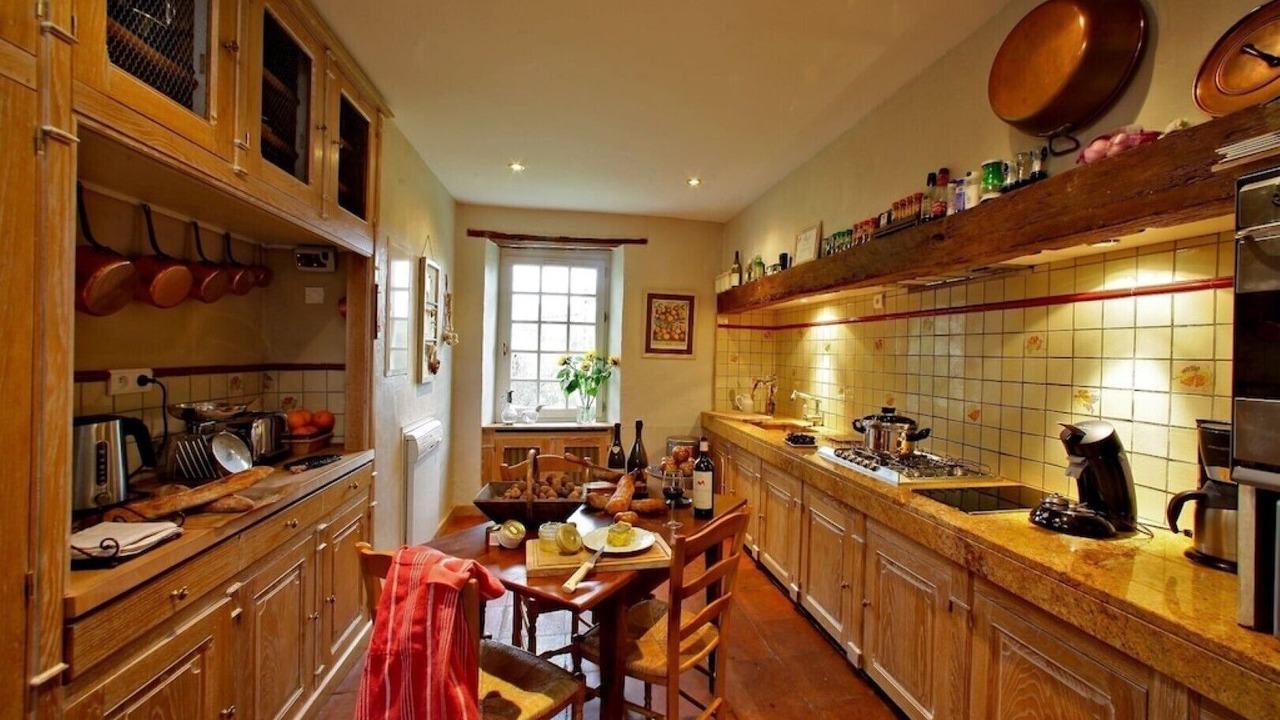 Photo of Kitchen in Saint-Julien-de-Lampon