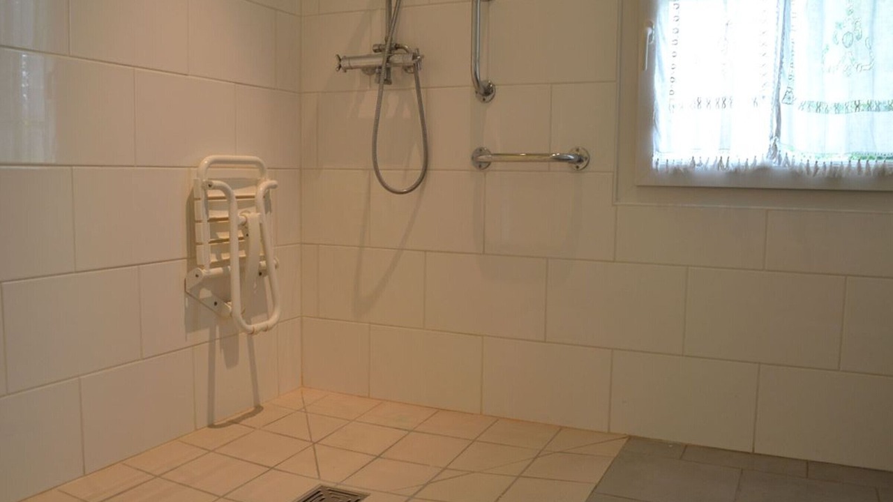Photo of Bathroom in Cognac
