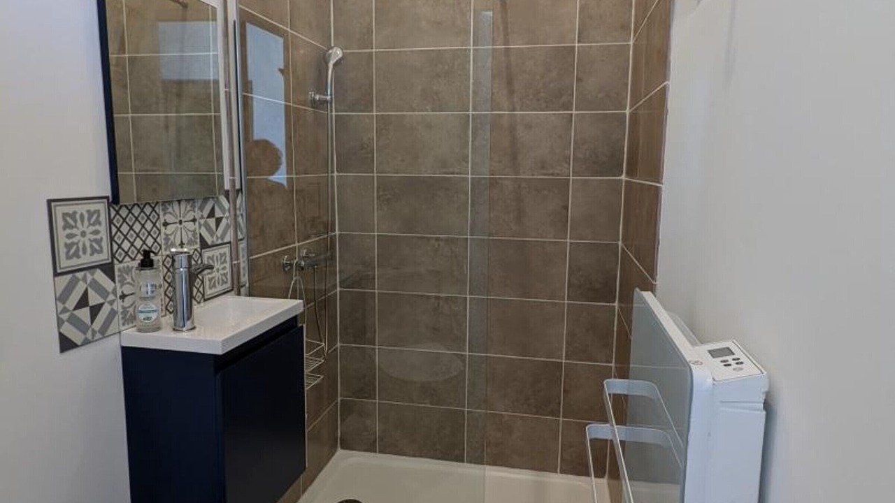 Photo of Bathroom in Graves-Saint-Amant