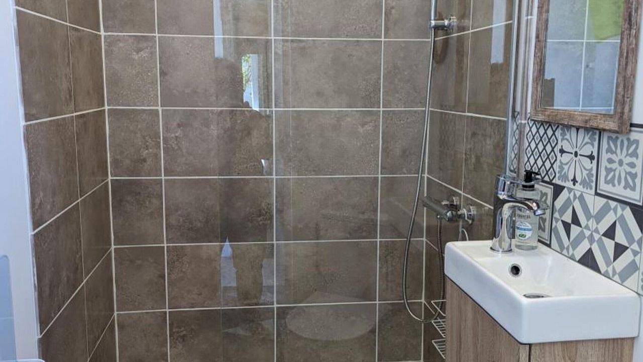 Photo of Bathroom in Graves-Saint-Amant