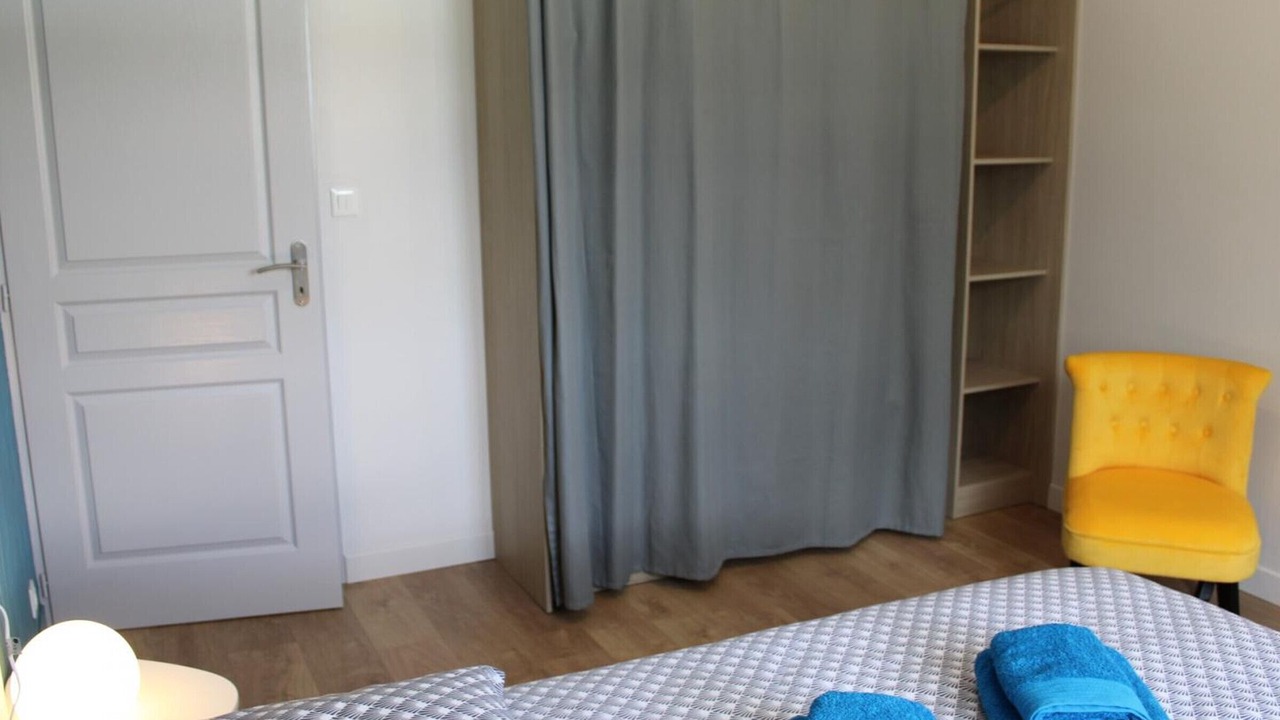 Photo of Bedroom in Oriolles