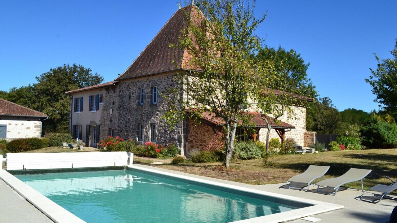 Photo of Outdoor in Esse