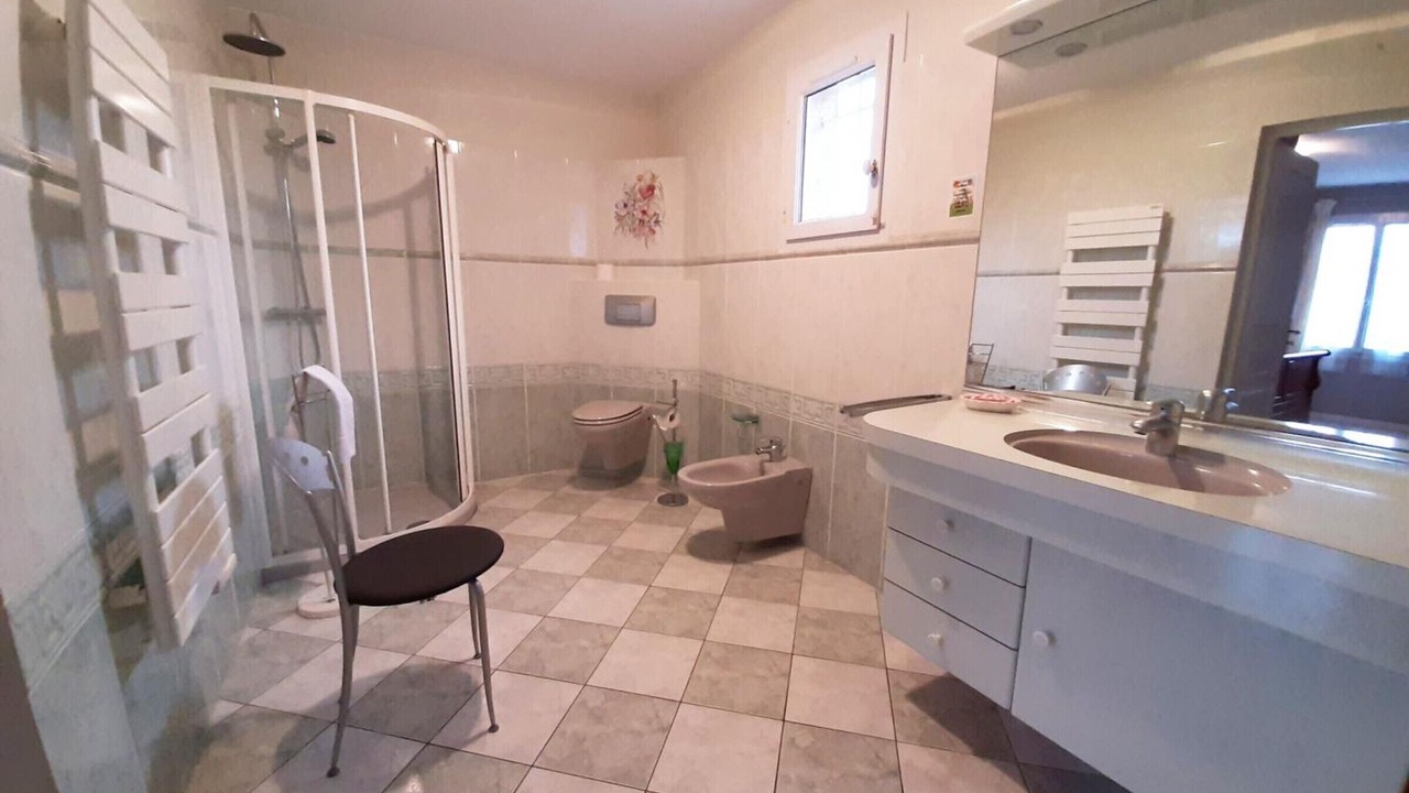 Photo of Bathroom in Esse