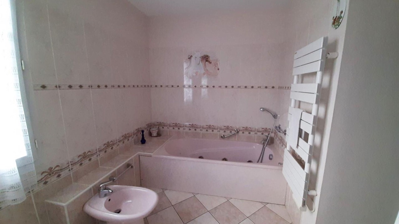 Photo of Bathroom in Esse