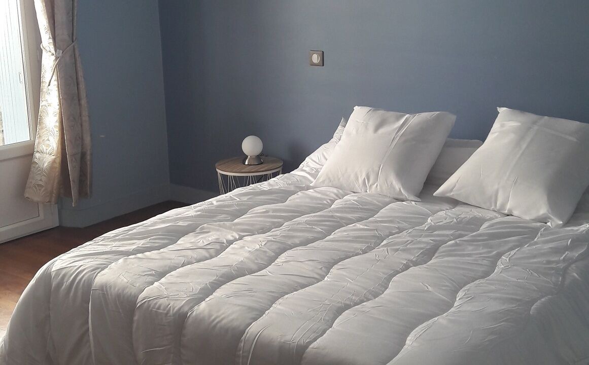 Photo of Bedroom in Brantome-en-Perigord