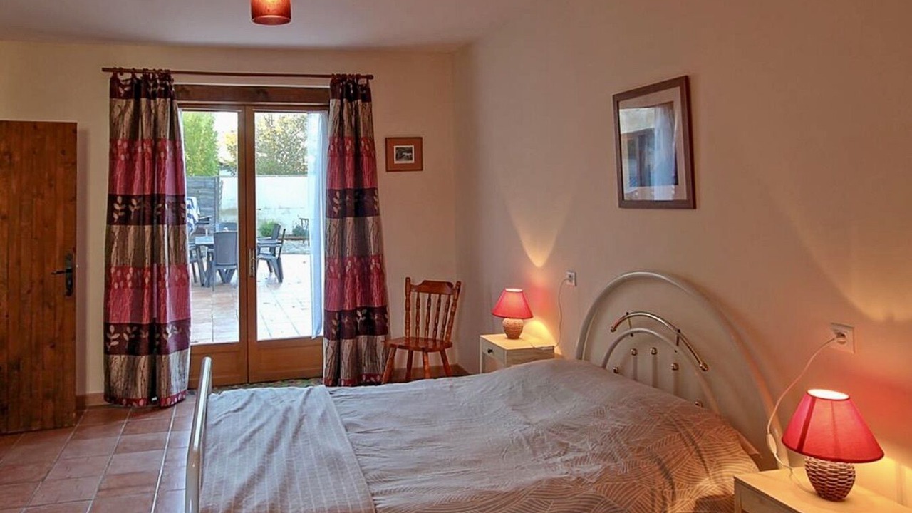 Photo of Bedroom in Lezay