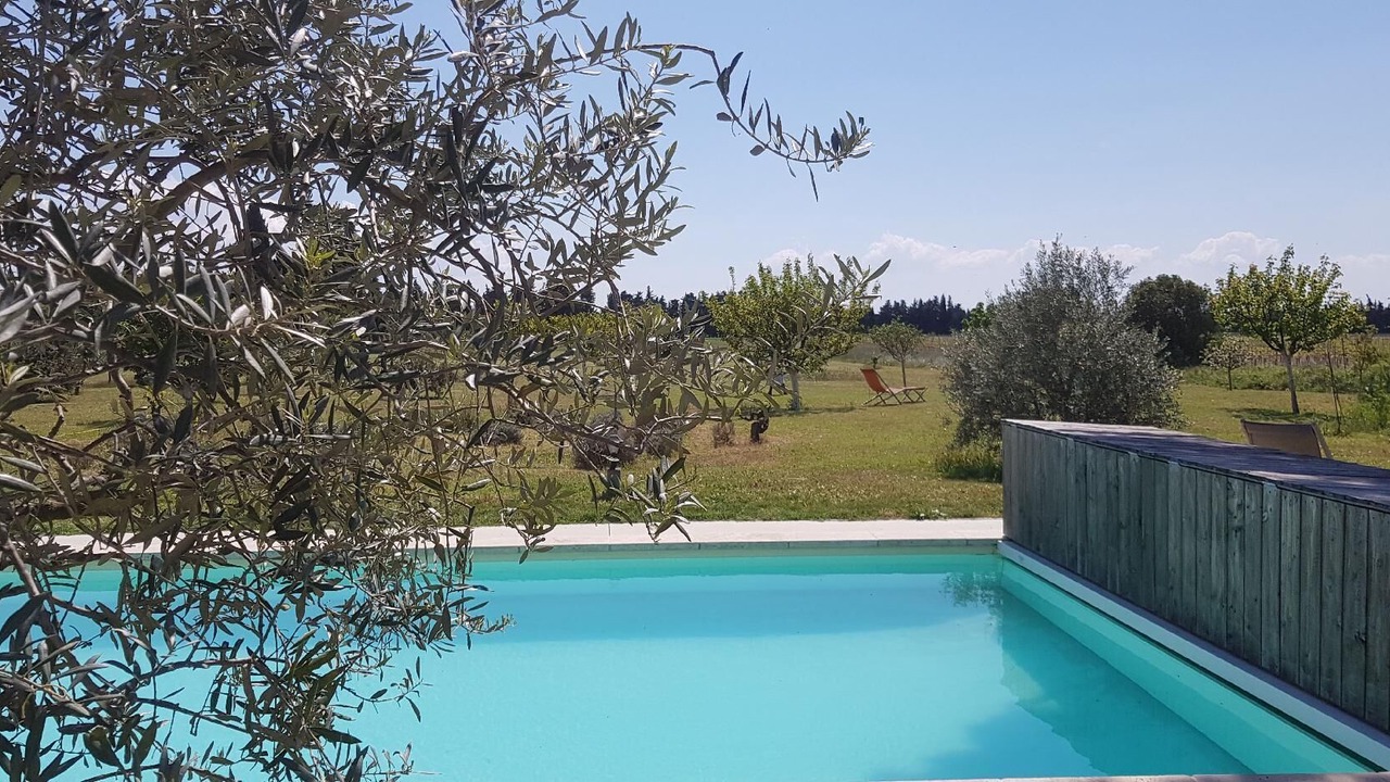 Photo of Outdoor in Violes