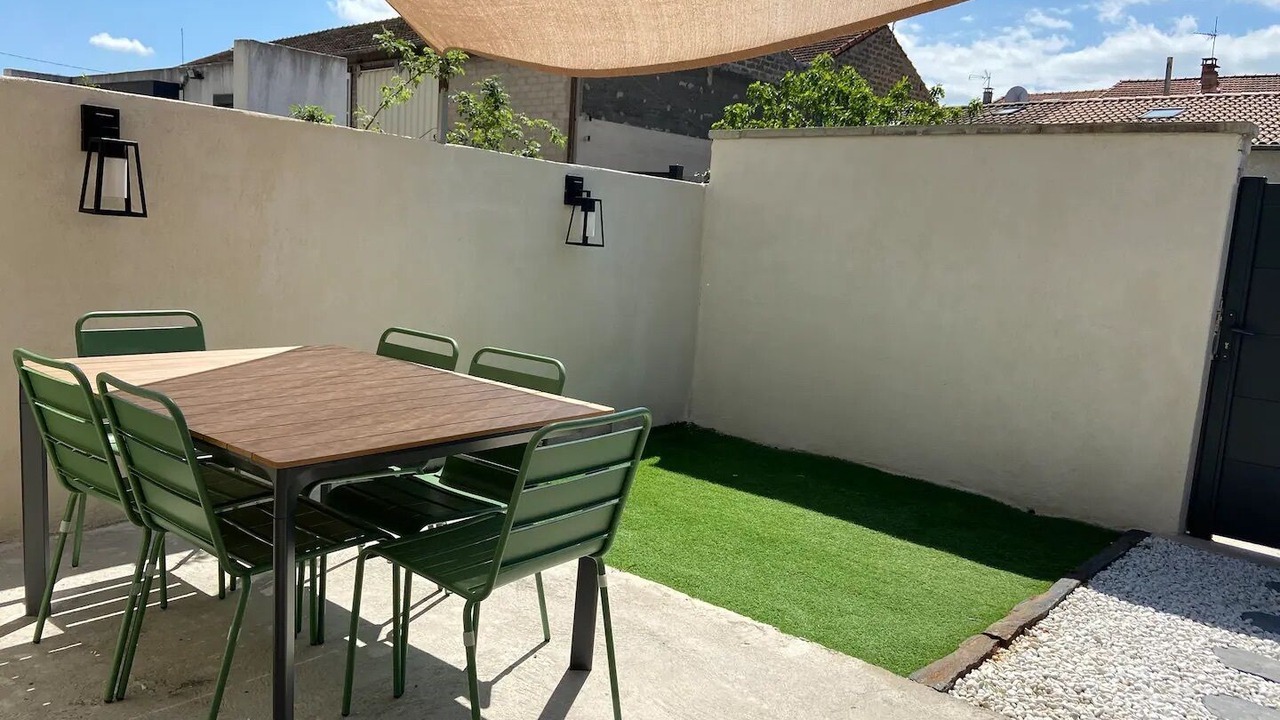 Photo of Outdoor in Morieres-les-Avignon