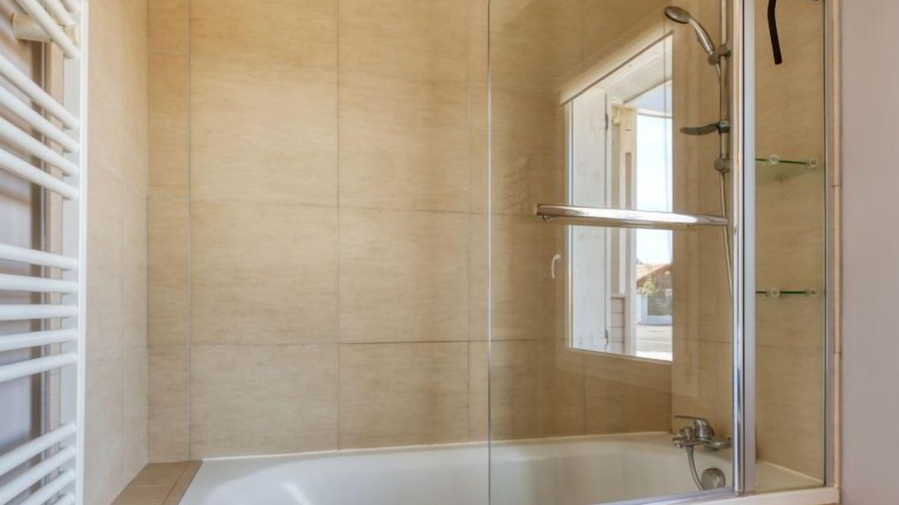 Photo of Bathroom in Vensac