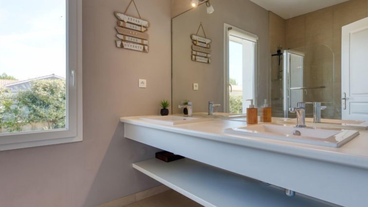 Photo of Bathroom in Vensac