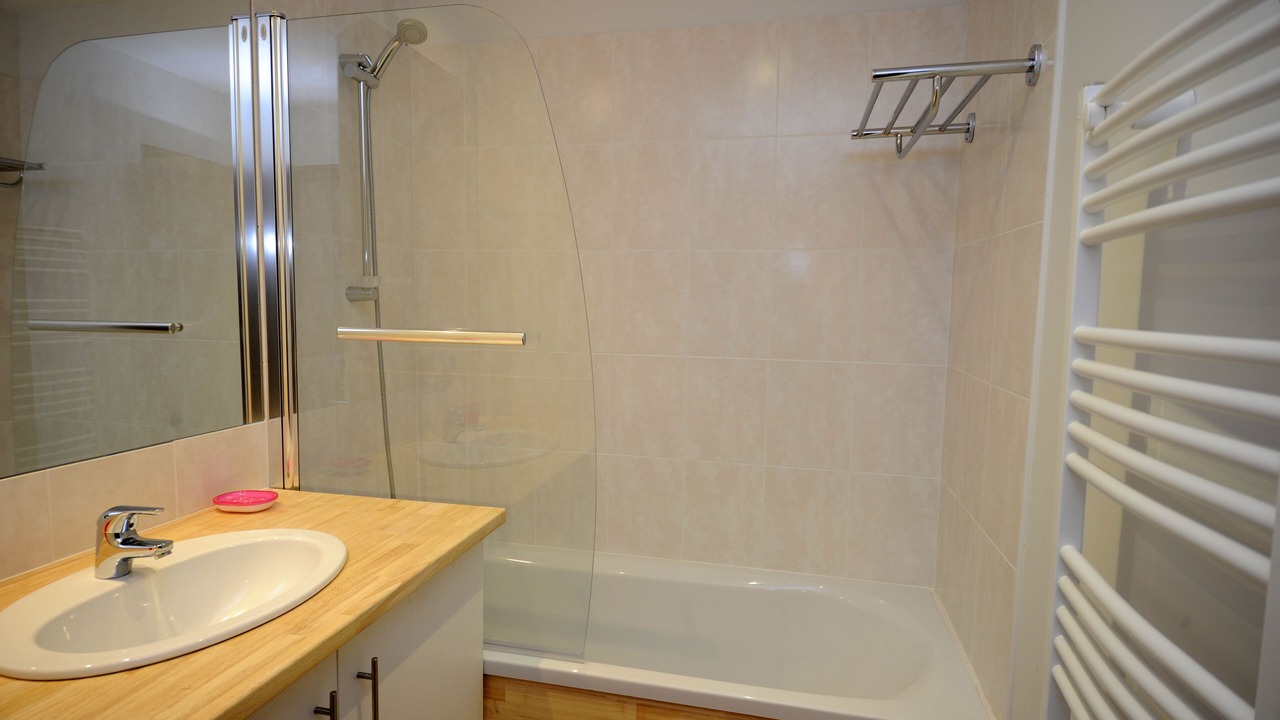 Photo of Bathroom in Saint-Vincent-de-Cosse