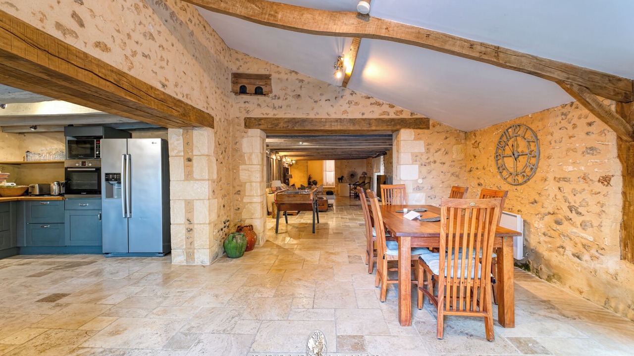 Photo of Others in Cendrieux