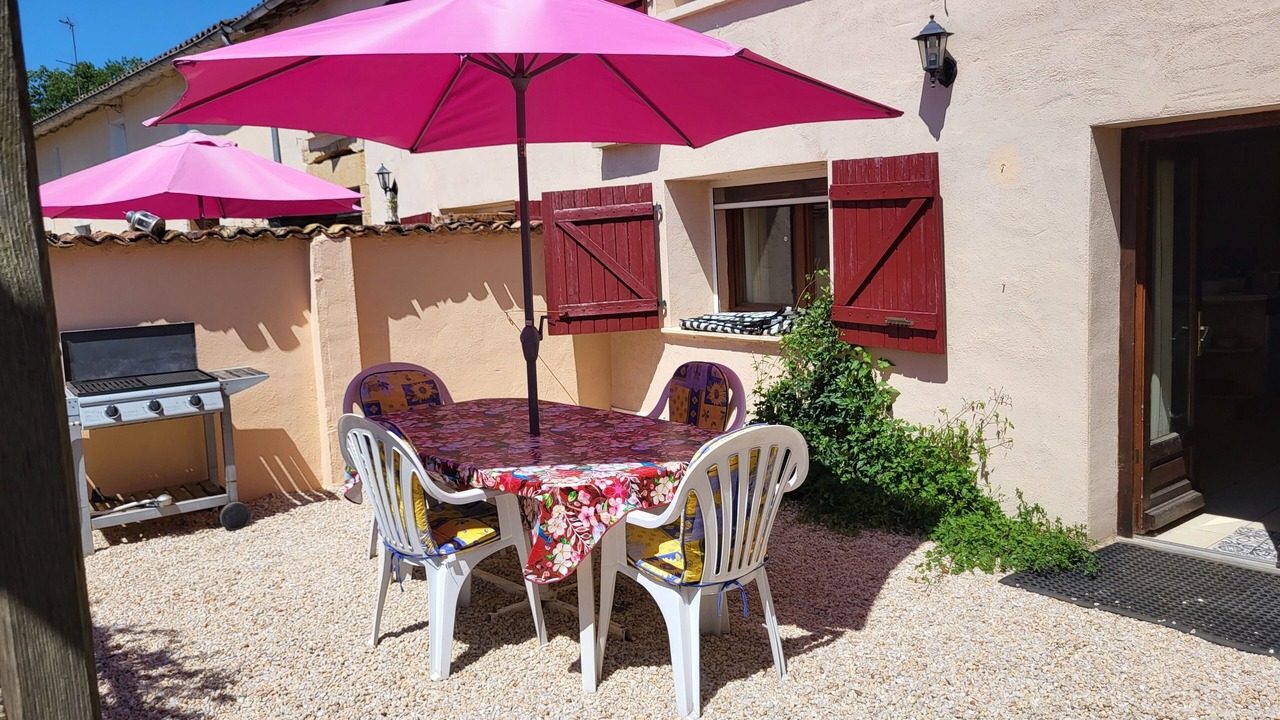 Photo of Outdoor in Paizay-le-Tort