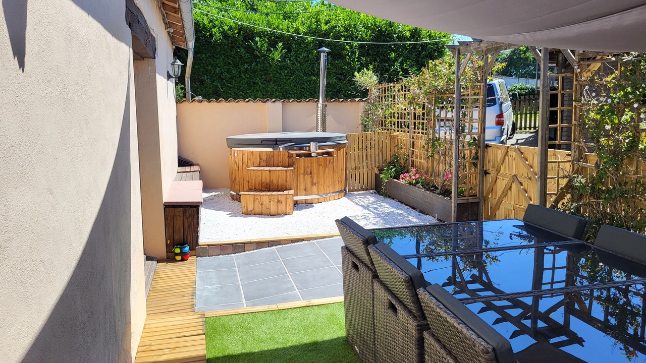Photo of Outdoor in Paizay-le-Tort
