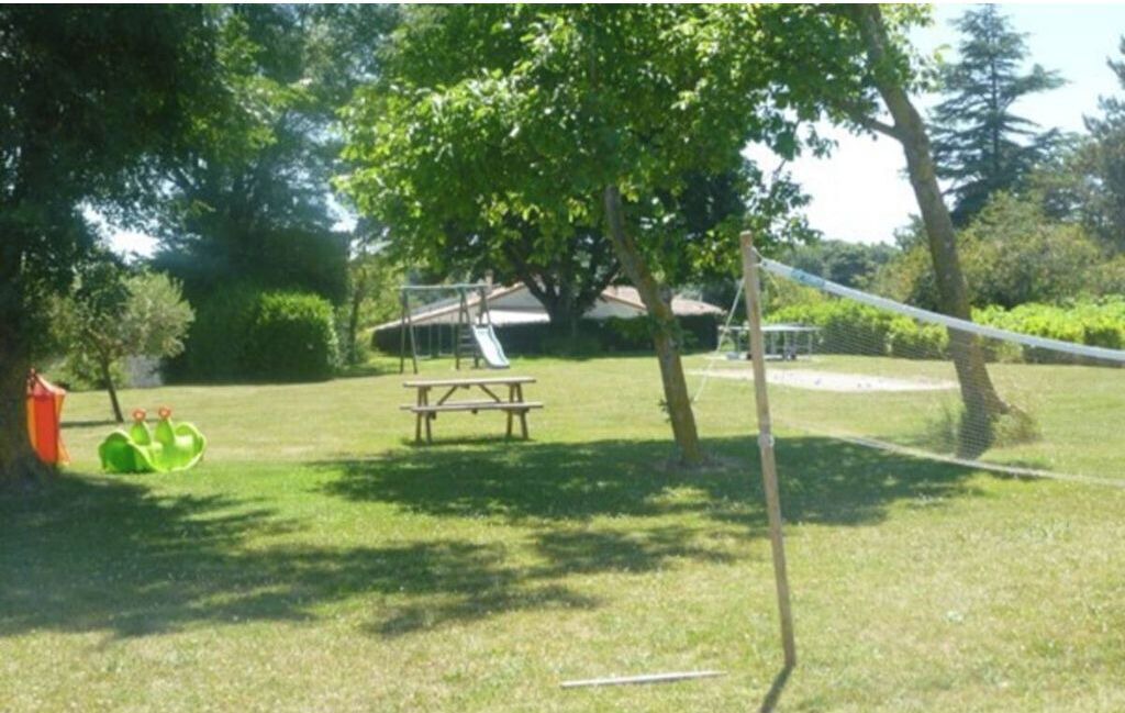 Photo of Outdoor in Chenac-Saint-Seurin-d'Uzet