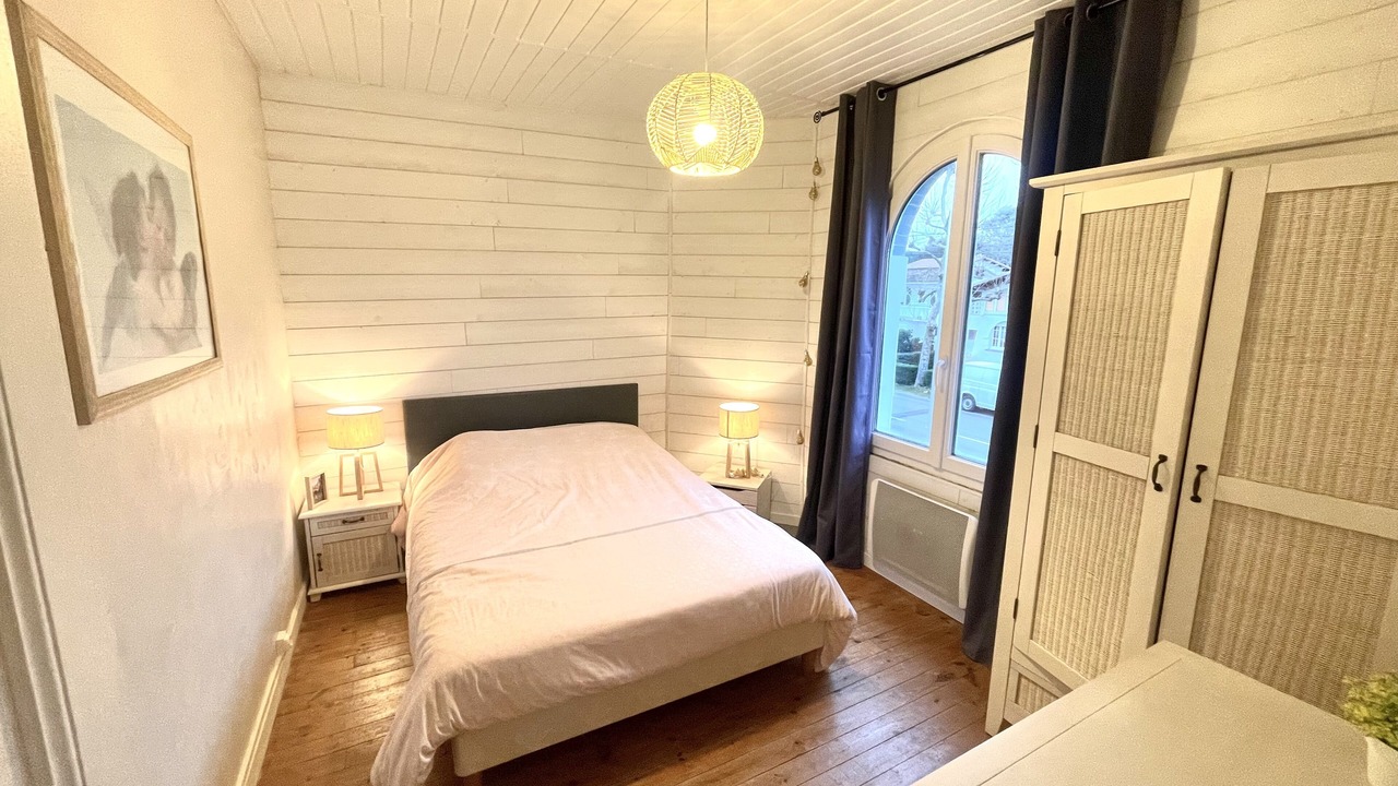 Photo of Bedroom in Ronce-les-Bains