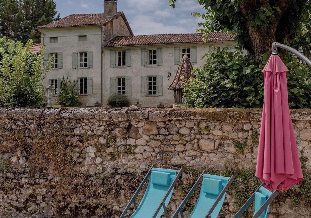 Photo of Patio Balcony in Saint-Romain