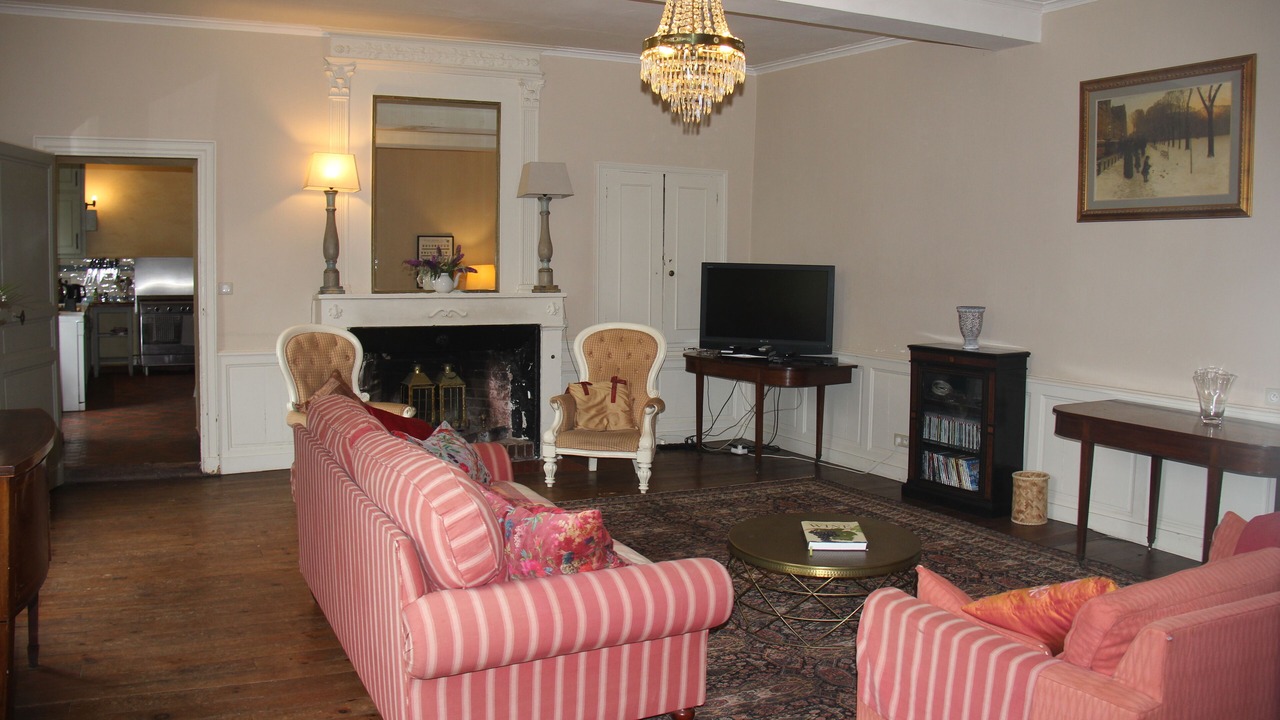 Photo of Bedroom in Saint-Romain