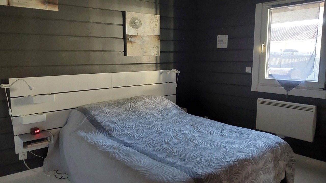Photo of Bedroom in Marennes