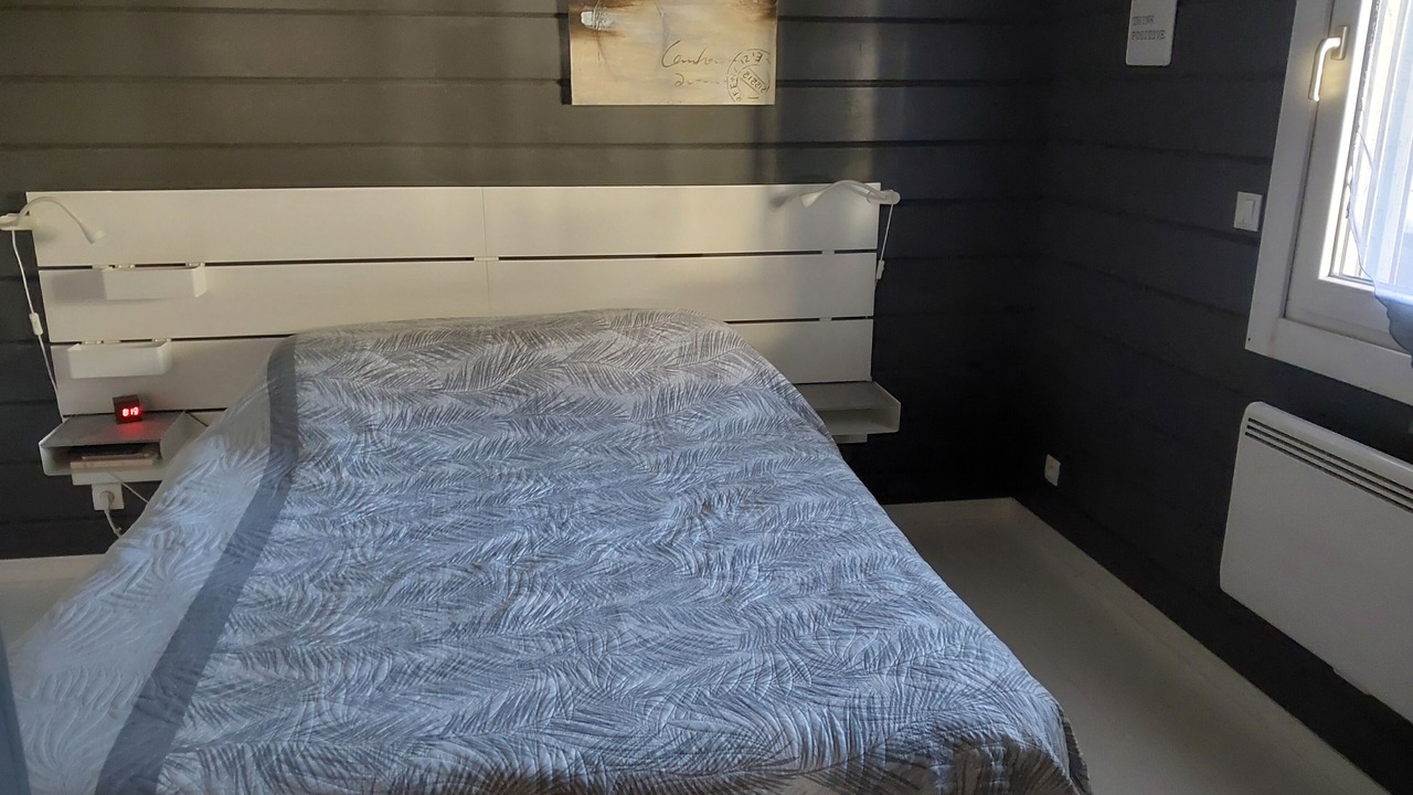 Photo of Bedroom in Marennes