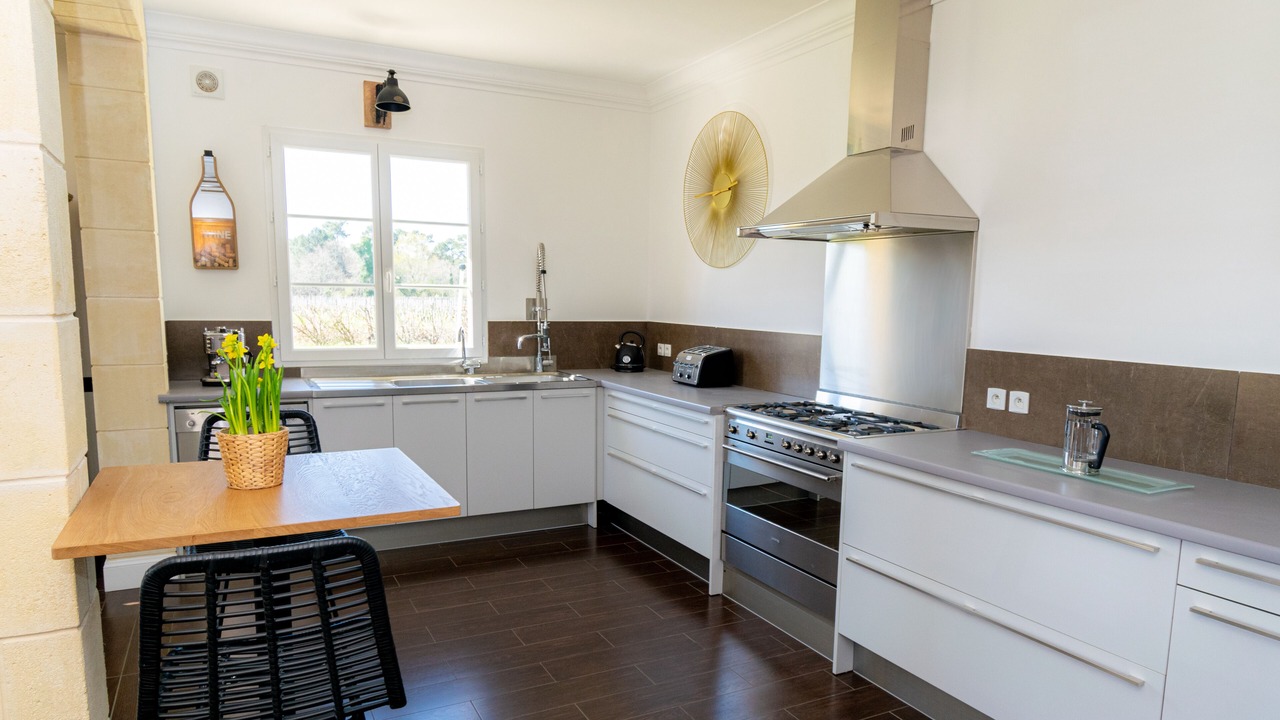 Photo of Kitchen in Saint-Laurent-de-Medoc