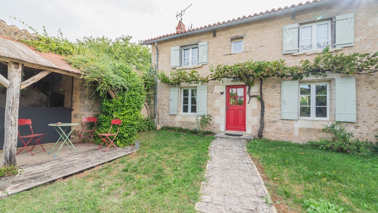 Photo of Outdoor in Chateau-Larcher
