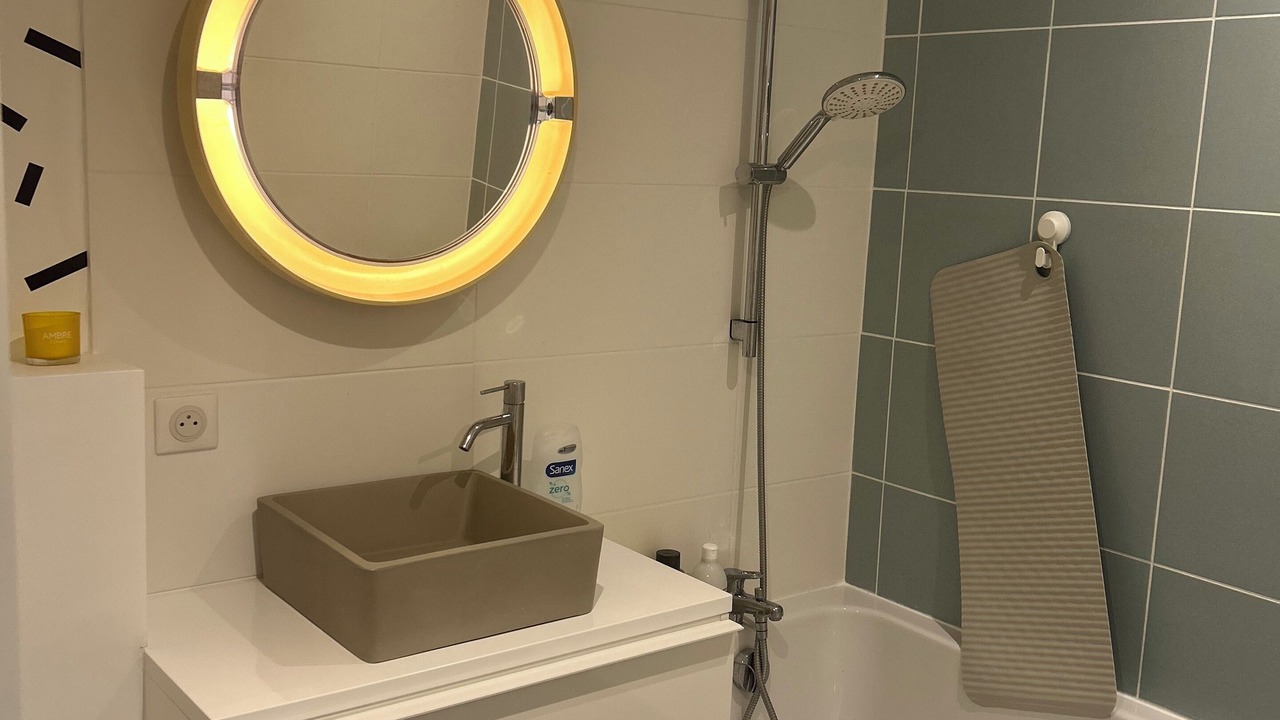 Photo of Bathroom in L'Echardiere
