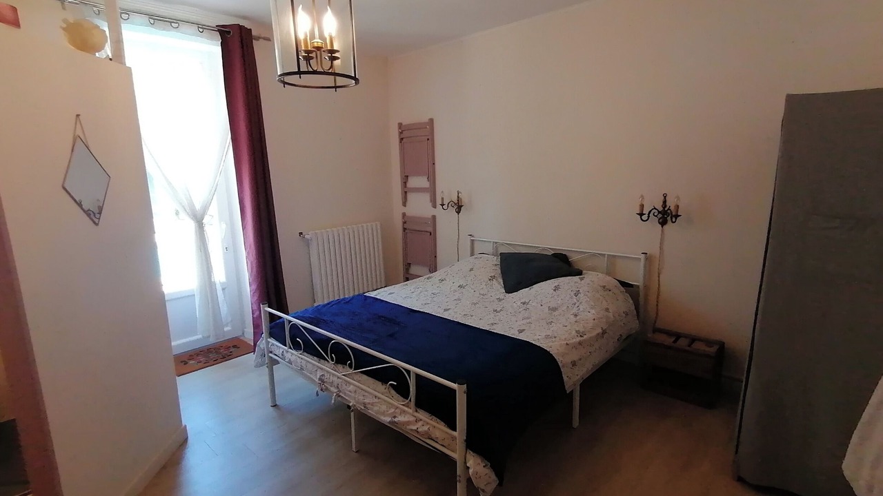 Photo of Bedroom in Cachen