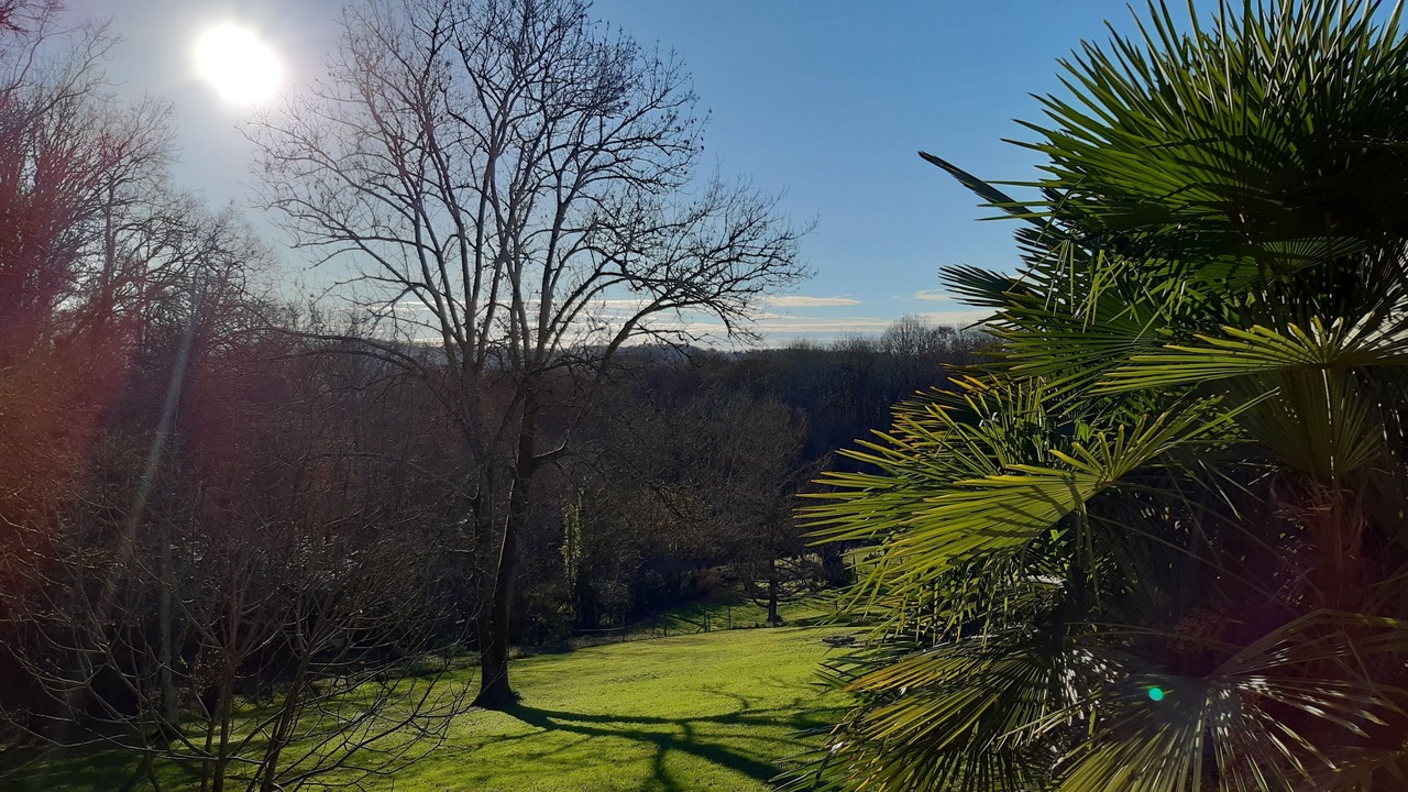 Photo of Outdoor in Gan