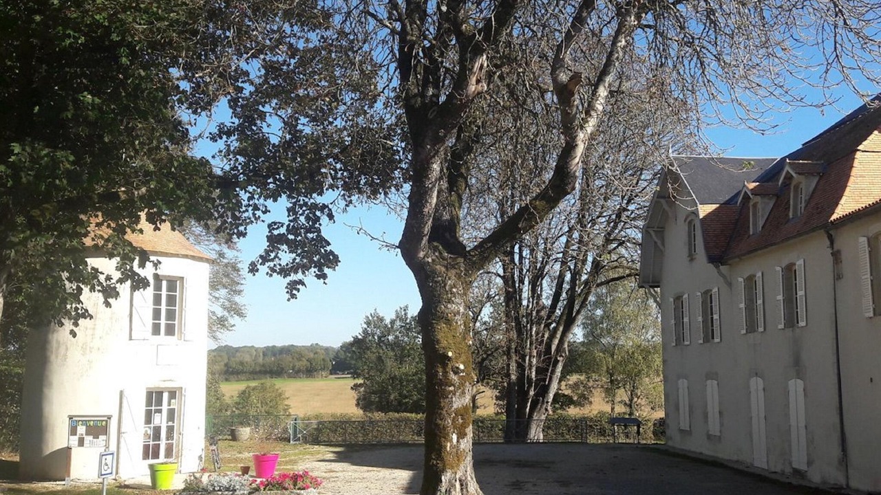 Photo of Outdoor in Sauze-Vaussais