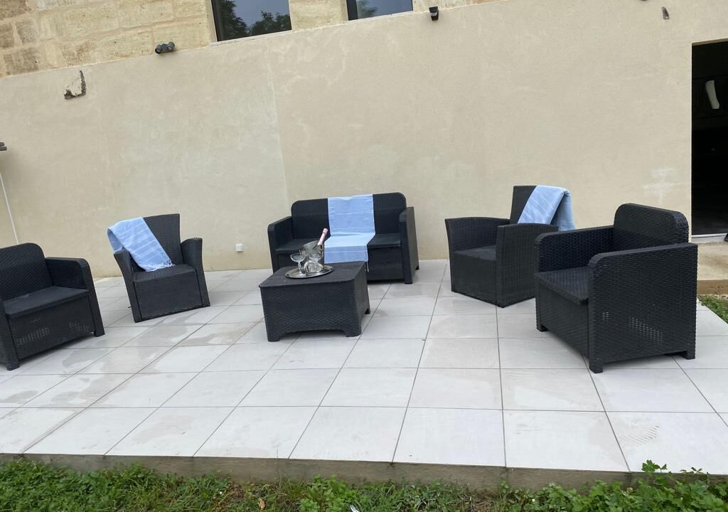 Photo of Patio Balcony in Sainte-Terre