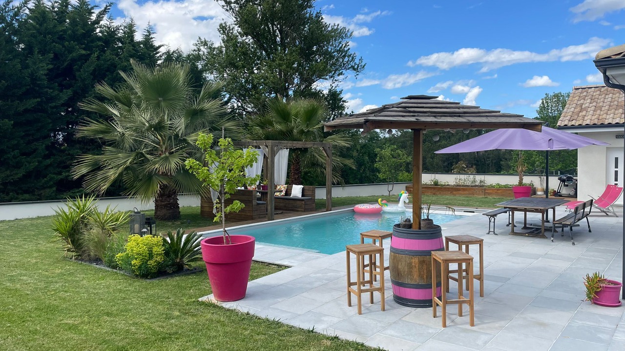 Photo of Outdoor in Carignan-de-Bordeaux