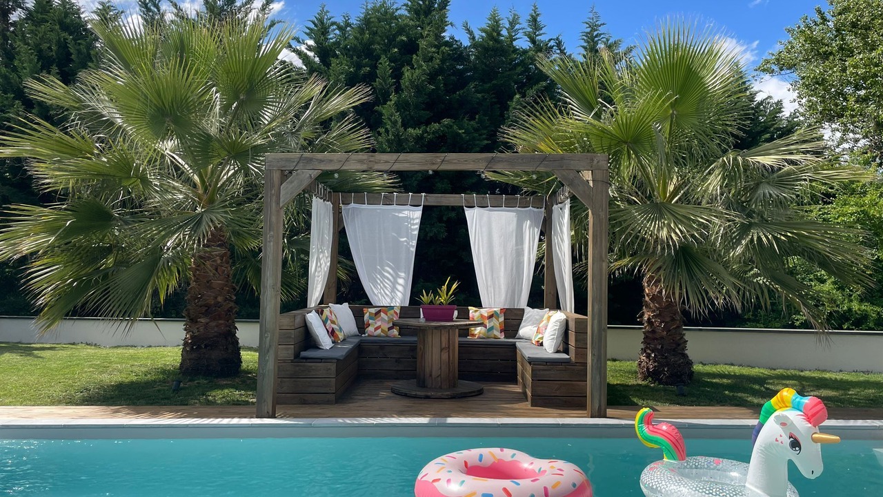 Photo of Outdoor in Carignan-de-Bordeaux