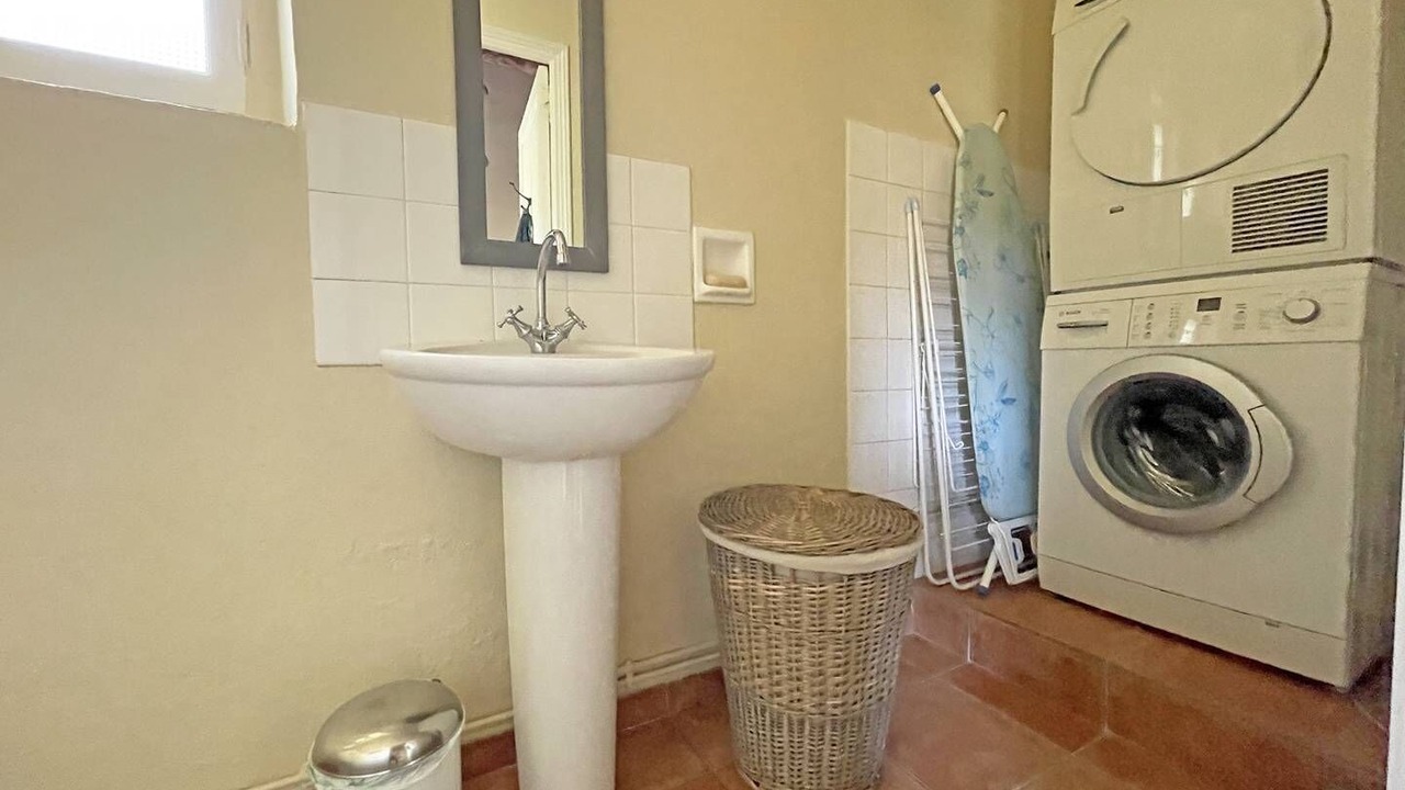 Photo of Bathroom in Paunat