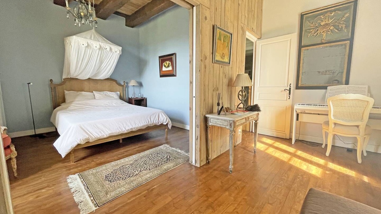 Photo of Bedroom in Paunat