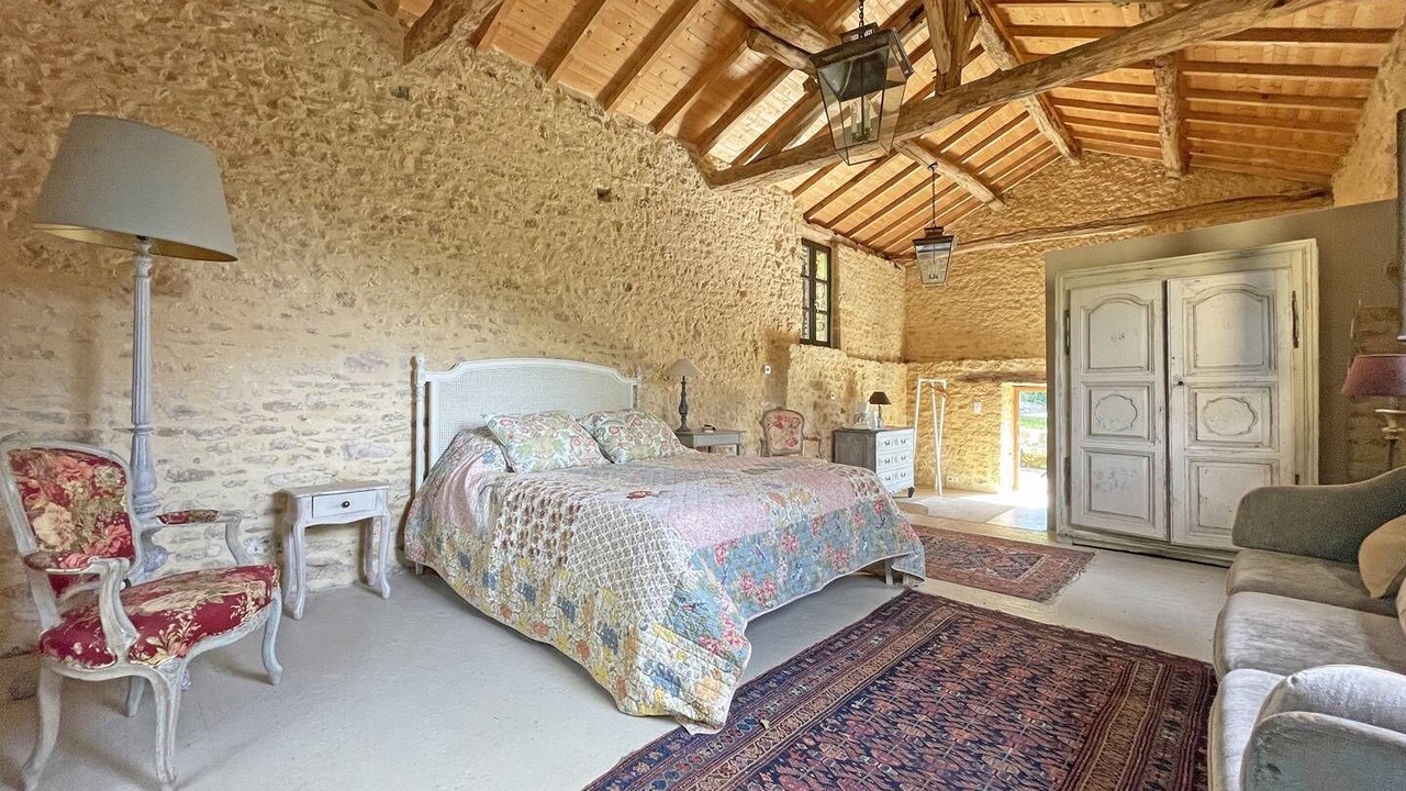 Photo of Bedroom in Paunat