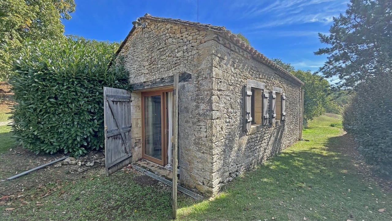 Photo of Outdoor in Paunat