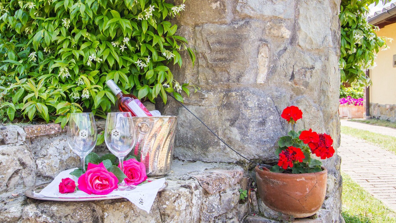 Photo of Outdoor in Polvano